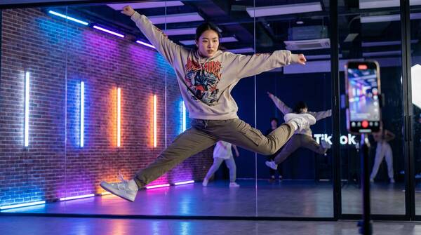 欧美精品舞蹈视频